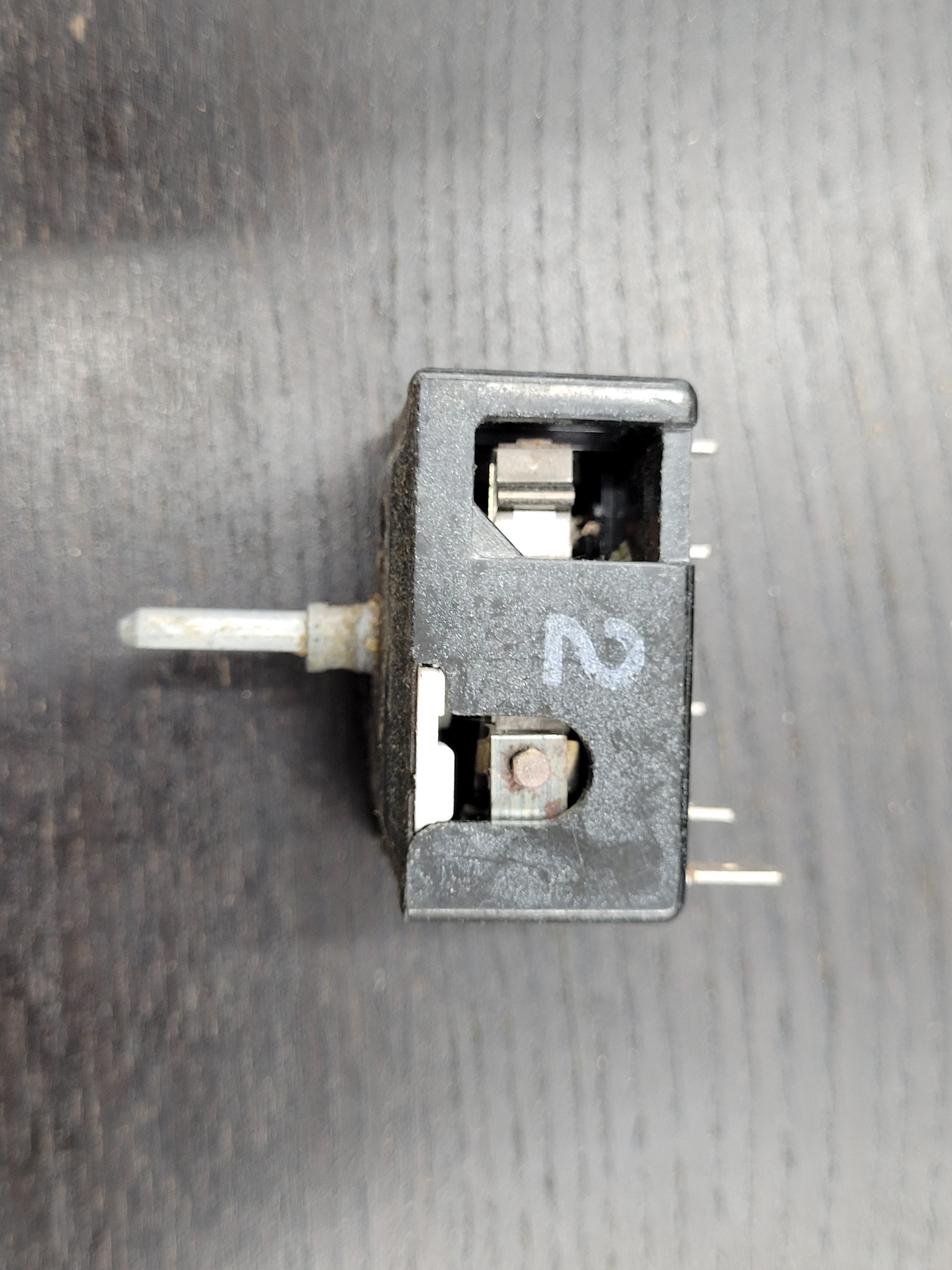 GE Range Oven Burner Infinite Switch WB21X226 WB21X36771 Qe214315 GE Range Oven Burner Infinite Switch WB21X226 WB21X36771 Qe214315